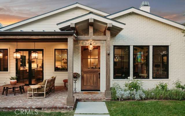 224 Flower Street, Costa Mesa, CA 92627