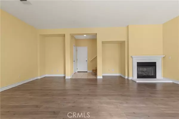 Irvine, CA 92620,123 Chantilly