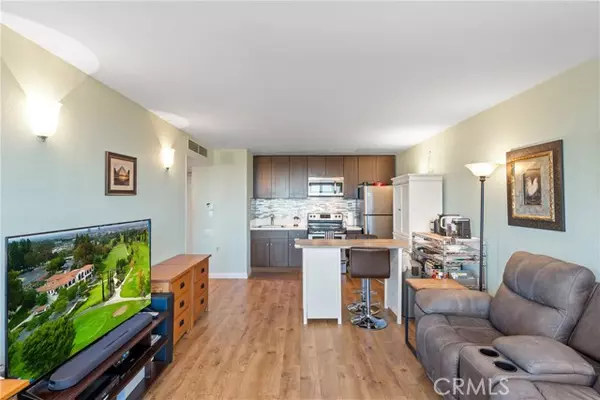 Laguna Woods, CA 92637,24055 West Paseo Del Lago