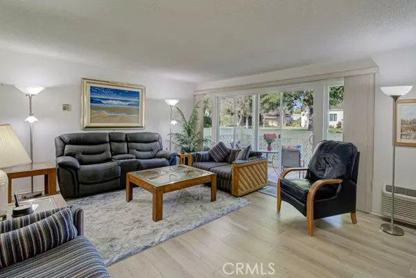224 Avenida Majorca, Laguna Woods, CA 92637