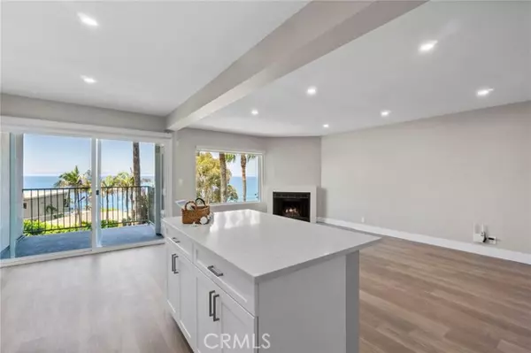 Laguna Beach, CA 92651,2607 Solana Way