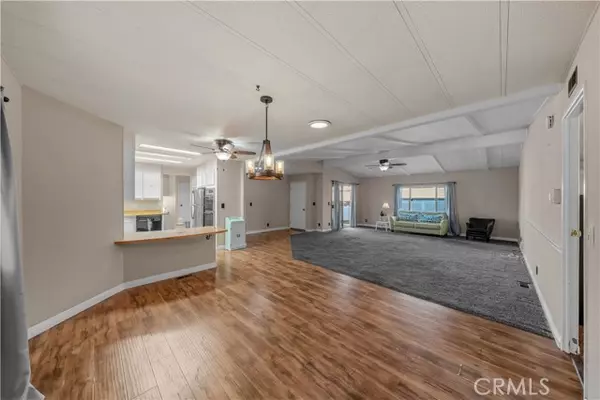 13381 Magnolia Avenue, Corona, CA 92879