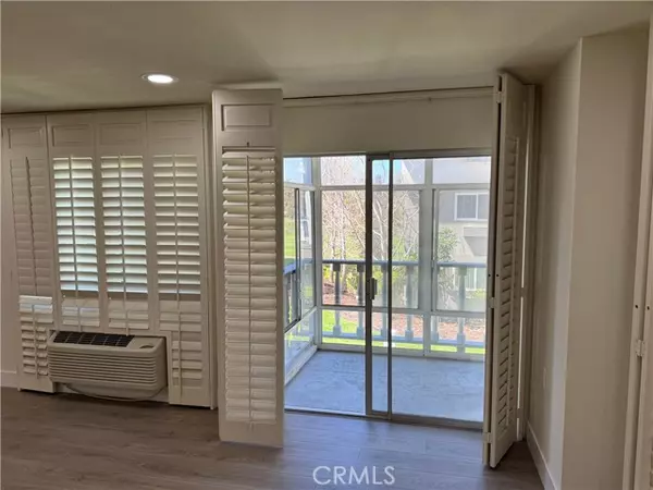 Laguna Woods, CA 92637,2399 Via Mariposa West