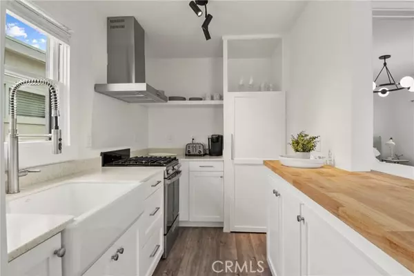 Newport Beach, CA 92663,215 29th Street