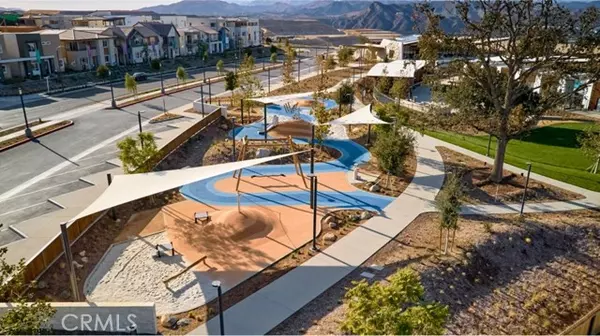 Valencia, CA 91381,27460 Sand Almond Way