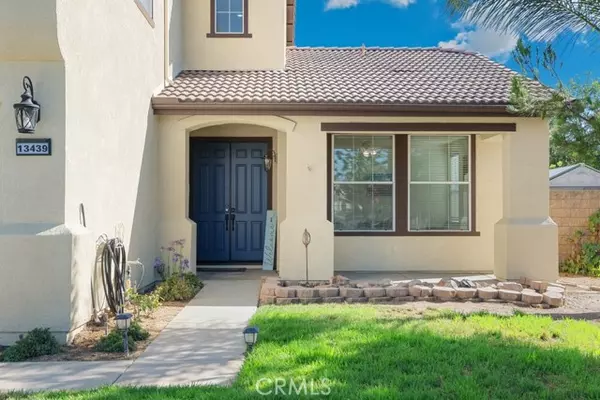 Eastvale, CA 92880,13439 Pheasant Knoll Road