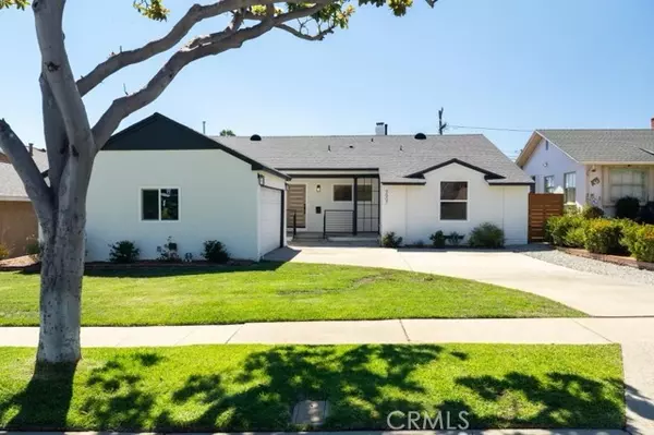 9507 South 10th Avenue, Inglewood, CA 90305