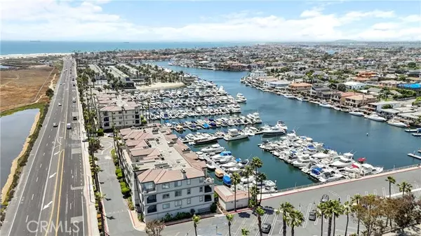 4167 Warner Avenue, Huntington Beach, CA 92649
