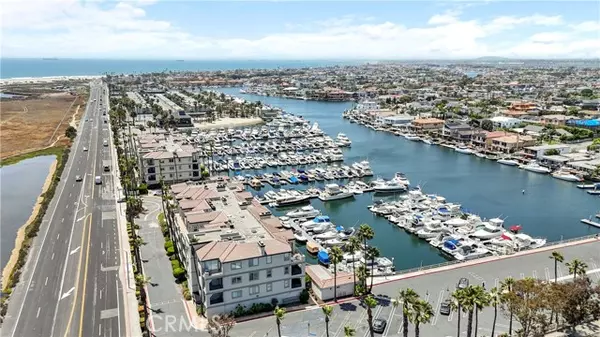 4167 Warner Avenue, Huntington Beach, CA 92649