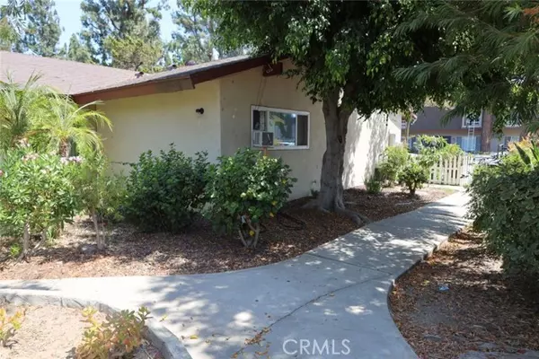 Anaheim, CA 92806,2561 East Ward Terrace