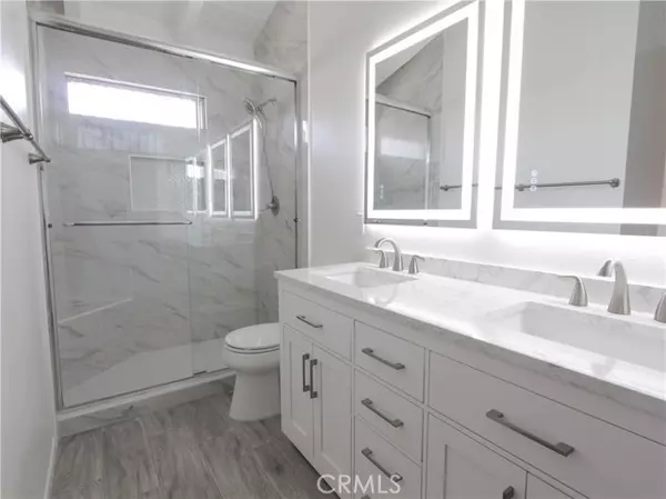 835 Amigos Way, Newport Beach, CA 92660