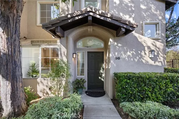 Rancho Santa Margarita, CA 92688,98 Tierra Montanosa
