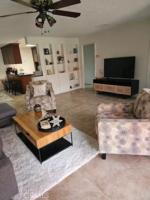Laguna Woods, CA 92637,3083 Via Serena S South