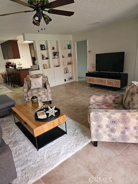 Laguna Woods, CA 92637,3083 Via Serena S South