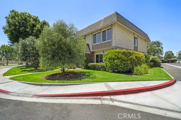 16161 Mount Olancha Street, Fountain Valley, CA 92708