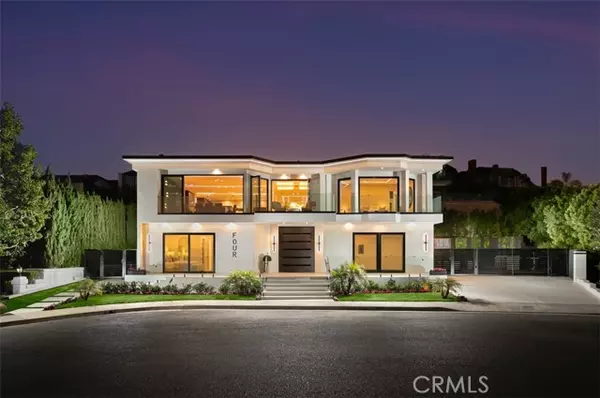 4 Narbonne, Newport Beach, CA 92660