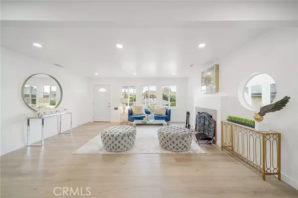 Los Angeles, CA 90043,5057 Inaglen Way