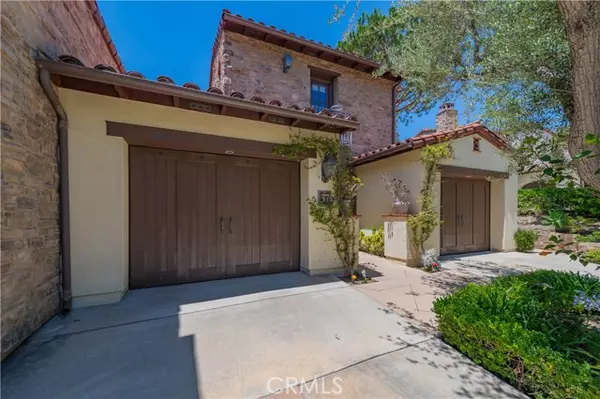 Irvine, CA 92603,37 View Terrace