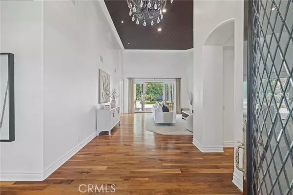 Villa Park, CA 92861,18812 Smoketree Circle