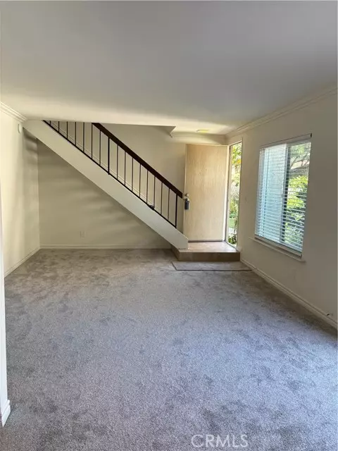 Tustin, CA 92780,16916 Stoneglass