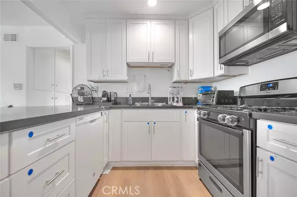 Costa Mesa, CA 92627,735 James Street