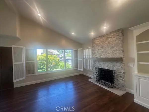 Irvine, CA 92614,13 Melodylane