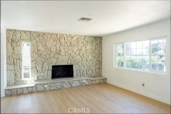 Redlands, CA 92374,1218 6th Street