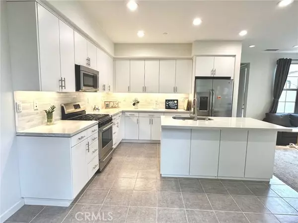 Irvine, CA 92620,107 Tallowood