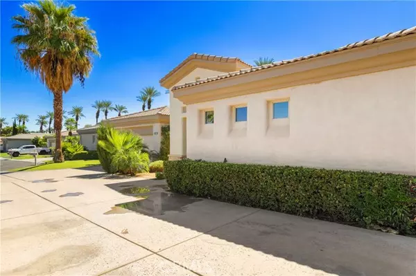 Cathedral City, CA 92234,69411 Camino Bonita