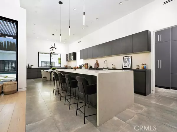 Villa Park, CA 92861,18852 Canyon Crest Drive