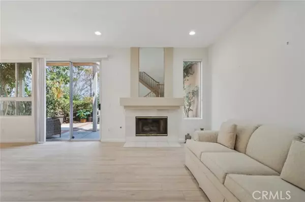 Aliso Viejo, CA 92656,87 Matisse Circle