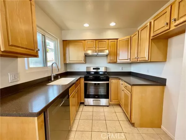 San Clemente, CA 92672,258 Avenida Victoria
