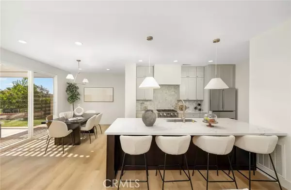 Rancho Santa Margarita, CA 92688,33 Grassy Knoll Lane