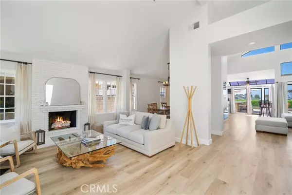 San Clemente, CA 92673,405 Calle Macho
