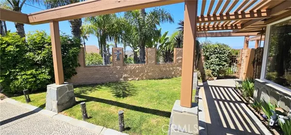 San Clemente, CA 92672,716 Avenida Columbo