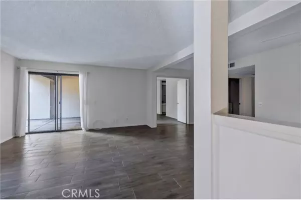 Huntington Beach, CA 92649,4831 Lago Drive