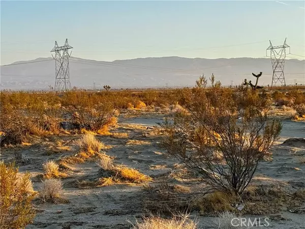 4591 Sandstone Road, Phelan, CA 92371