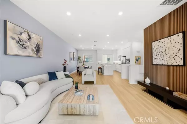 173 SENTOSA, Irvine, CA 92618