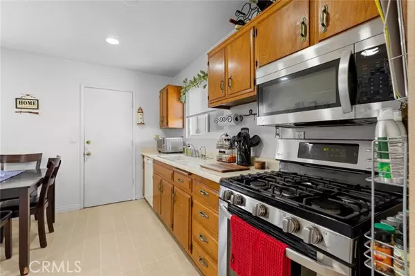 Westminster, CA 92683,15652 Briarcliff Street