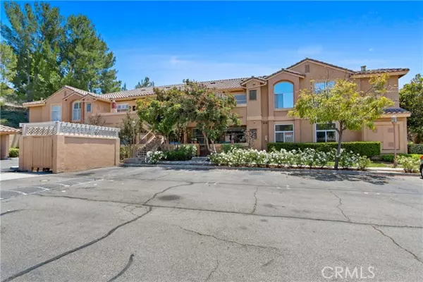 Lake Forest, CA 92610,19431 Rue De Valore