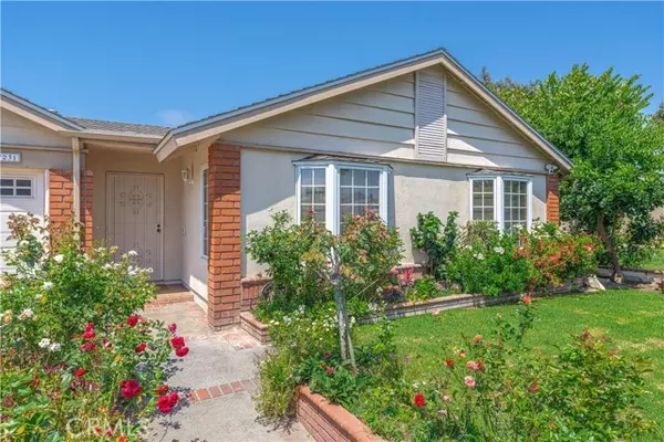 Huntington Beach, CA 92647,17231 Lido Lane