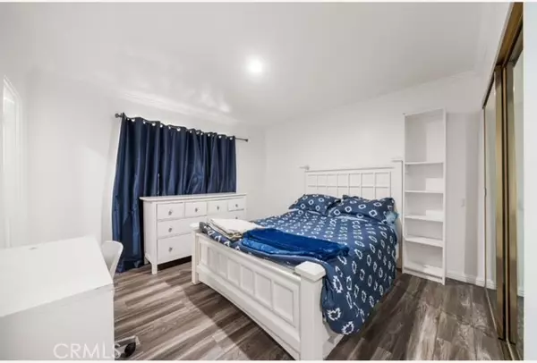 Lake Forest, CA 92630,24252 Palmek Circle