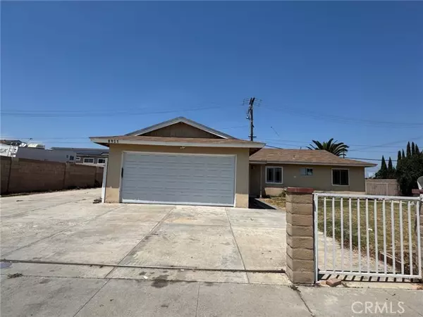 8961 Emerald Avenue, Westminster, CA 92683