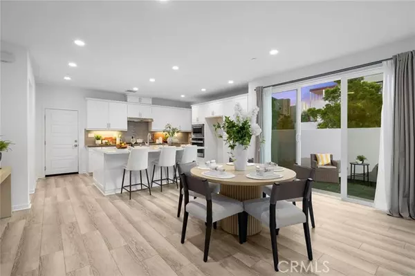 Irvine, CA 92618,118 Modjeska