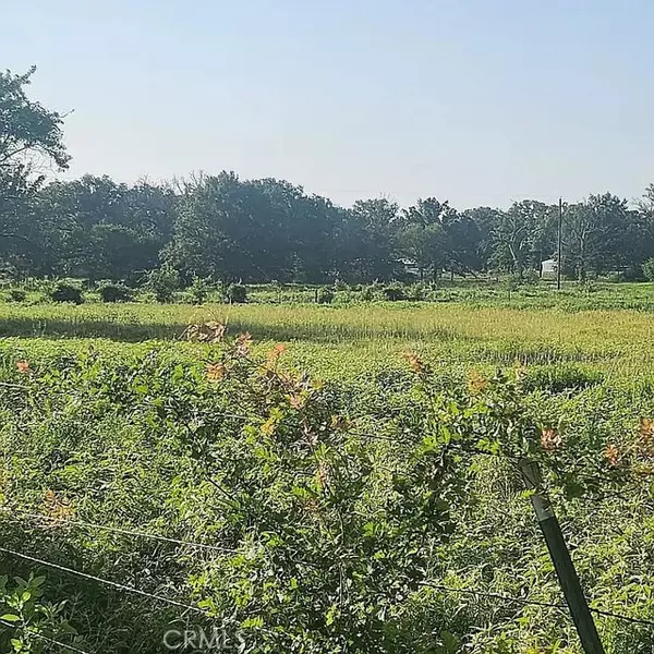 Outside Area (outside Ca), TX,277 Private Road