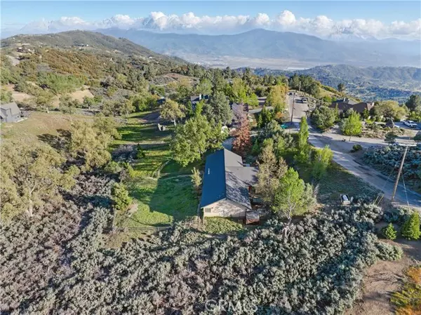 Tehachapi, CA 93561,24980 Sunset Way