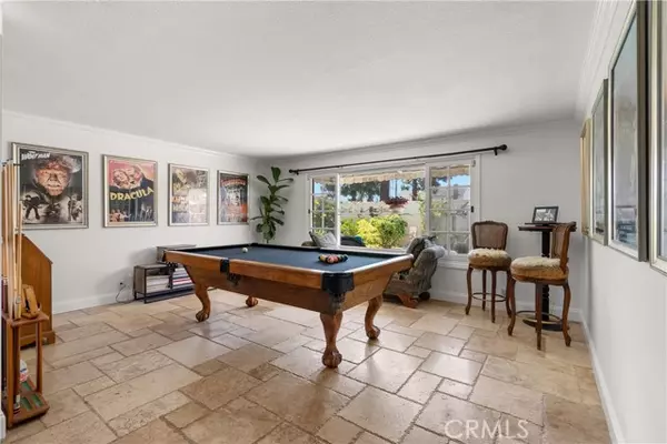 Santa Ana, CA 92707,622 West Alpine Avenue