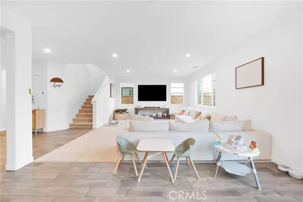 Fontana, CA 92336,16708 Yarrow Lane