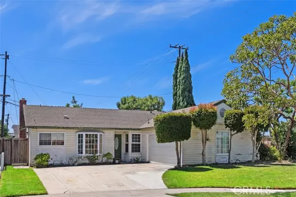 6002 Welde Circle, Huntington Beach, CA 92647