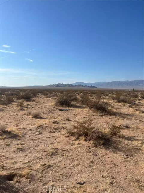 Lucerne Valley, CA 92356,0 North Side Road